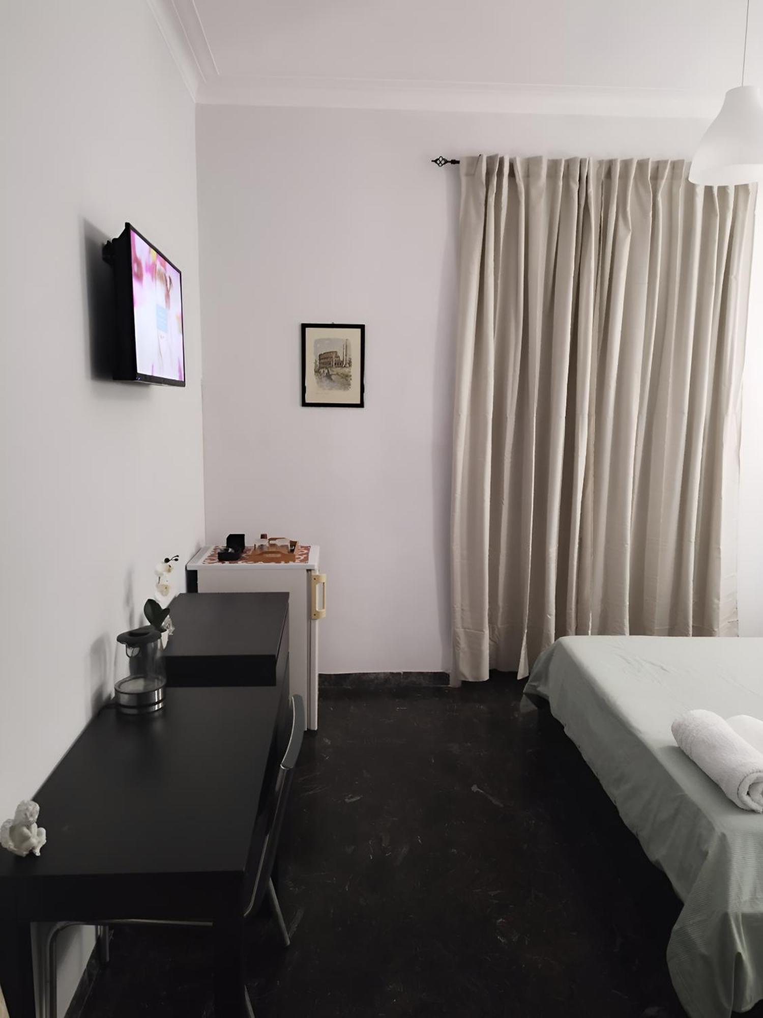 Colosseo Rooms B&B Rome Room photo